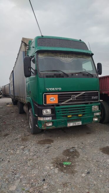 прицеп для легкового автомобиля бу: Тягач, Volvo, 1999 г., Тентованный