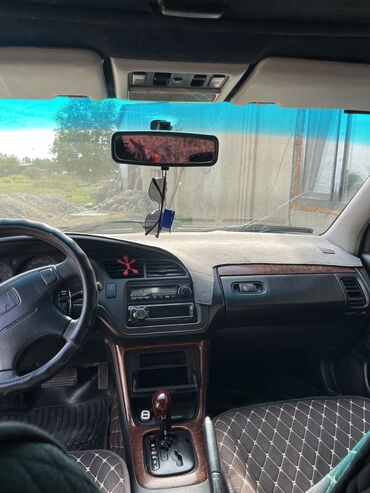 Honda: Honda Accord: 2002 г., 1.8 л, Автомат, Бензин, Седан — 8