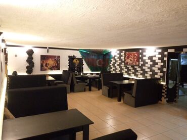 Restoran, kafelər: Ehmetlidə 34 cü polis bölməsini yanda 120 kv kafe İcarəyə verilir: tam — 3