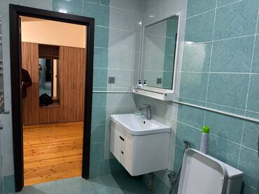 Uzunmüddətli kirayə mənzillər: Gənclik parkına piyada 3-4 dəqiqəlik, Həzi Aslanov metrosuna isə 10 — 13