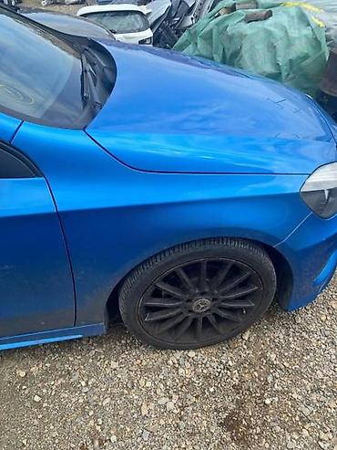 velosiped 24 luk: KRILO ZA MERCEDES BENZ A KLASA OD 2012. DO 2015. GOD. | Desno krilo — 1