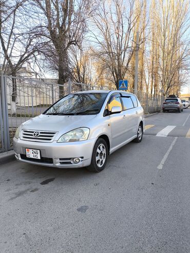 Toyota: Toyota Ipsum: 2003 г., 2.4 л, Автомат, Газ, Минивэн — 2