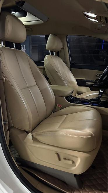 Kia: Kia Carnival: 2019 г., Минивэн — 14