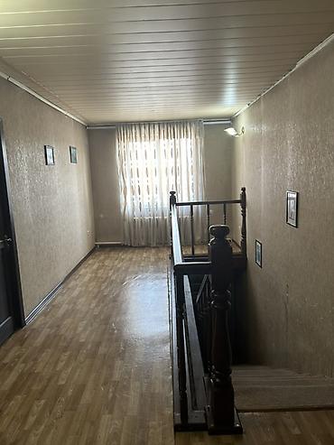 Долгосрочная аренда домов: 206 м², 6 комнат, Утепленный, Парковка, Лоджия — 15