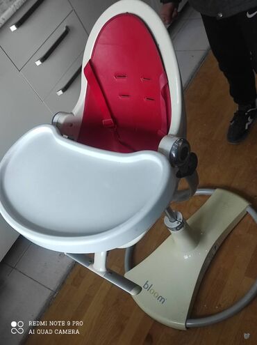 Təcili kefiyyətli uşaq oturacağı satılır qidalanma stolu xarici