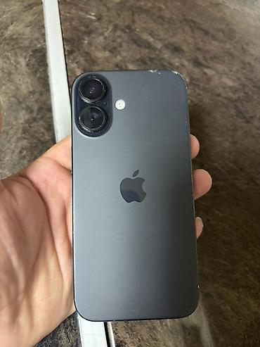 ayfon 16 sade: IPhone 16, 128 GB, Qara, Simsiz şarj — 2