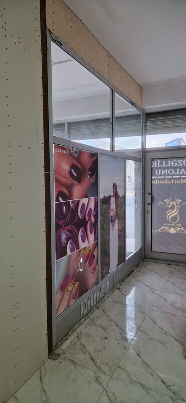 Ofislər: İcarəyə verilir----Masazırda yol kənarında 3 mərtəbəli +açıq mansarlı — 11
