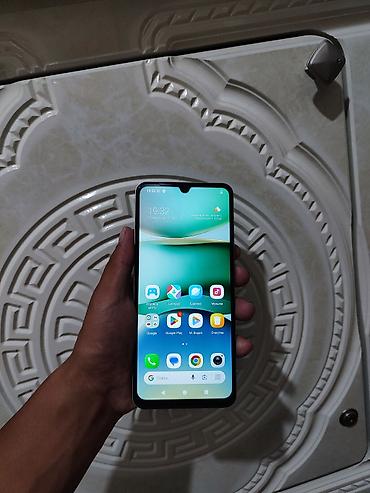 арзан планшет: Redmi, Redmi A5, Колдонулган, 128 ГБ, түсү - Алтын, 1 SIM, 2 SIM — 2