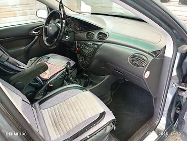 Ford: Ford Focus: 2004 г., 1.6 л, Механика, Бензин, Универсал — 6