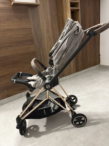 Модульные коляски: Cybex uşaq arabası - Kompakt, yüngül şassi – qızılı tonlarda metal