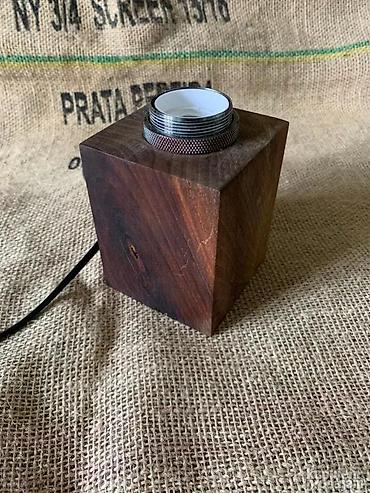ugaona garnitura u p: UNIKATNE LAMPE OD STAROG ORAHOVOG DRVETA RUČNI RAD | Unikatne — 7