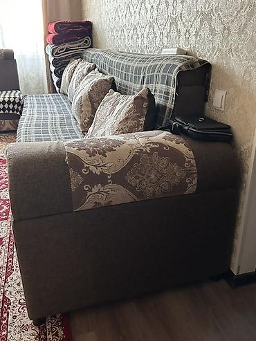 borsan loft: Прямой диван с декоративными подушками б/у - Габариты по ширине — 1