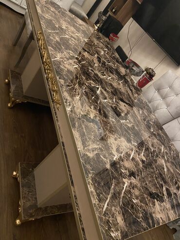 Masalar: Qonaq masası, Yeni, Açılmayan, Dördbucaq masa — 8