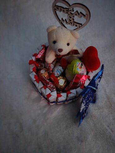 Konditorski proizvodi, slatkiši: Ručno izrađene slatke korpe/torte od čokoladica – idealne za — 19