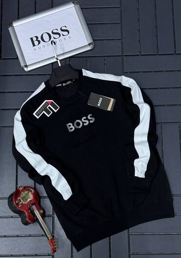 Duksevi: Duksevi 
S m l xl 2xl(pitati za dostupne vel)
Cena 3000 din — 29