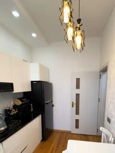 Həyət evləri və villaların satışı: 3 otaqlı, 100 kv. m, Yeni təmirli — 23