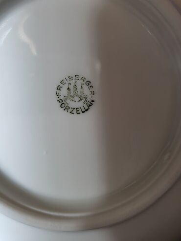 Činije: Cinija Freiberger porcelan Nemacka iz 1950g+. Cinija je perfektna sve na lalafo.rs — 10 Činije: Cinija Freiberger porcelan Nemacka iz 1950g+. Cinija je perfektna sve — 10