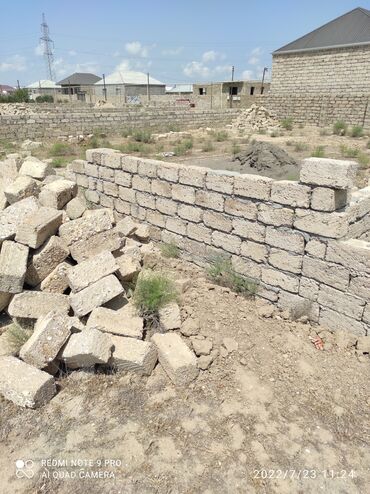 Torpaq sahələrinin satışı: 3 sot, Tikinti, Mülkiyyətçi, Bələdiyyə -da lalafo.az — 12 Torpaq sahələrinin satışı: 3 sot, Tikinti, Mülkiyyətçi, Bələdiyyə — 12
