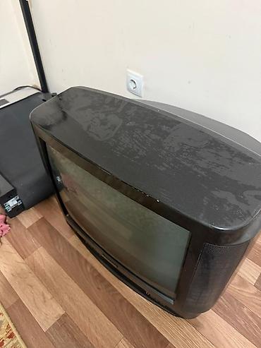 телевизоры японские: Телевизор Panasonic (кинескопный) - Диагональ экрана: 17" - Изогнутый — 3