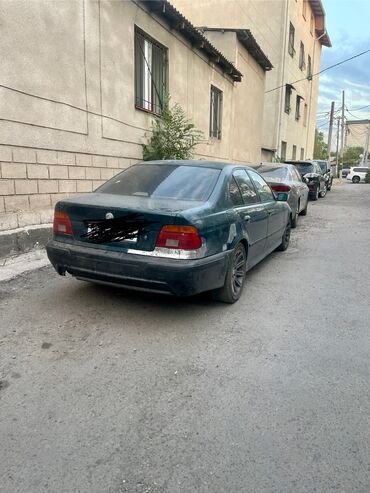 corolla runx: Установка заднего бампера на BMW e 39