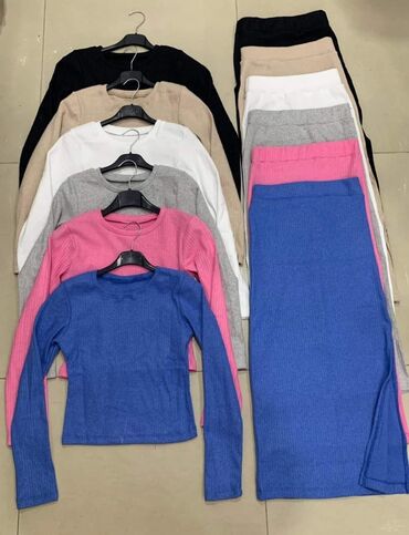 Kompleti: Komplet: 2100dinara — 4