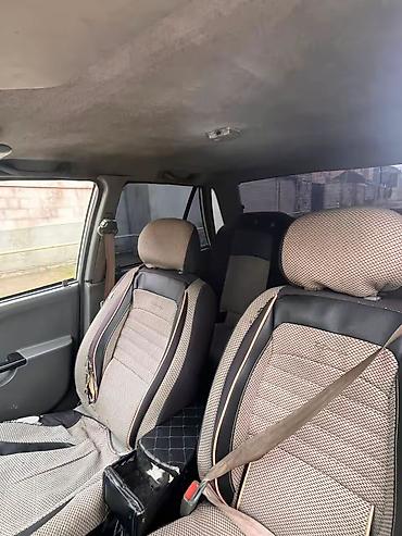 Saipa: Saipa : 1.3 l | 2013 il 427500 km Sedan — 7