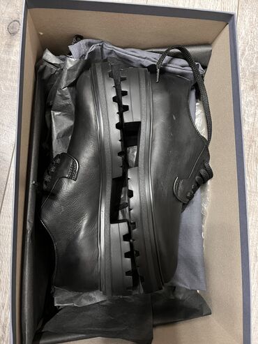 Ботинки: Мужские ботинки HOGAN. Италия. 100% оригинал. 100% кожа Покупал за — 7