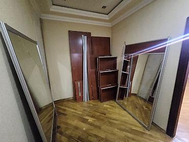 skaf lalafo: TƏCİLİ SATILIR : 1 ədəd -Böyük paltar şkafı 1 ədəd - Geniş balkon — 10