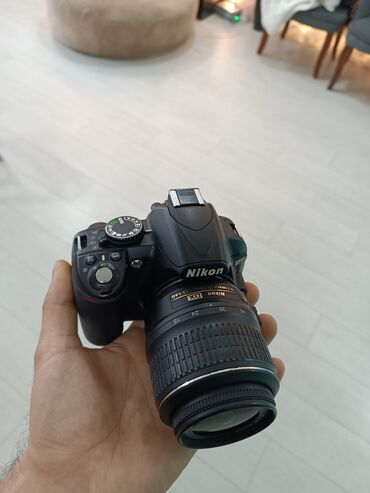 lens nikon: Nikon D3100 + Lens 18-55mm