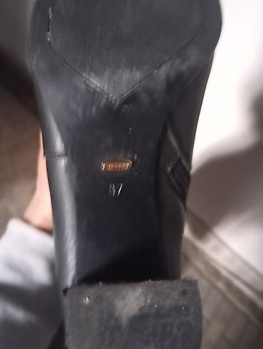 Сапоги: Демисезонные шикарные сапоги турецкой фирмы "Basconi". Надеты пару at lalafo.kg — 4 Сапоги: Демисезонные шикарные сапоги турецкой фирмы "Basconi". Надеты пару — 4