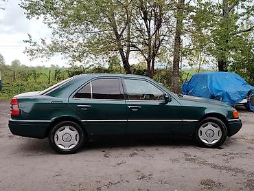 mercedes stop 2000: Mercedes-Benz C 200: 1.8 l | 1994 il Sedan — 3