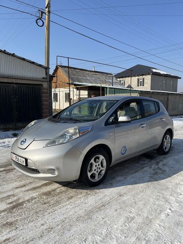 nissan s15: Nissan leaf 2012 год электрокар Подогрев всех сидений и руля Абс