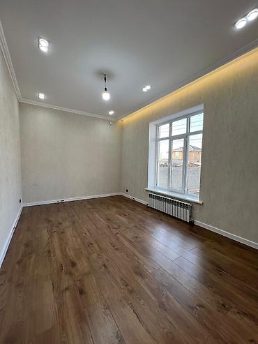 Продажа коттеджей и домов: Продается 5-комнатный дом Район: ж/м Ак Ордо-1 Площадь дома: 200 м² — 14