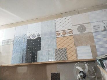 Укладка плитки: Укладка плитки в ванной, Укладка плитки на стену, Укладка плитки на пол | Стеклянная плитка, Керамогранитая плитка, Мраморная плитка | Вертикальная укладка, Диагональная укладка, Горизонтальная укладка Больше 6 лет опыта — 12