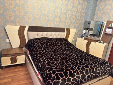 Yataq otağı dəstləri: İkinəfərlik çarpayı, Dolab — 2