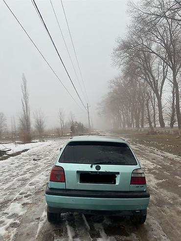 Volkswagen: Volkswagen Golf: 1992 г., 1.8 л, Механика, Бензин, Хэтчбэк — 1