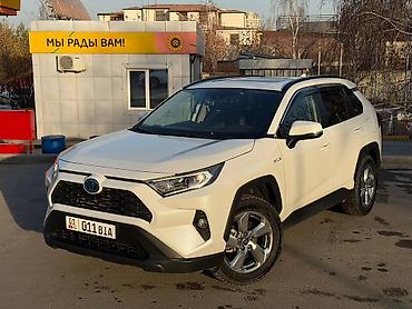 range rover evoque: Toyota RAV4: 2021 г., 2.5 л, Гибрид, Кроссовер — 1
