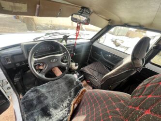 мерседес спринтер пассажирский продажа бишкек 3 куб: ВАЗ (ЛАДА) 4x4 Niva: 2002 г., 1.7 л, Механика, Бензин, Жол тандабас