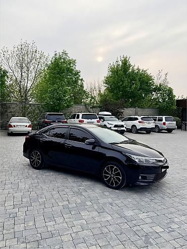 Toyota: Toyota Corolla: 2019 г., 1.2 л, Автомат, Бензин, Седан — 2