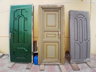 Giriş qapıları: Seyf qapılar .150 manatla başlayan qiymətlərlə — 2