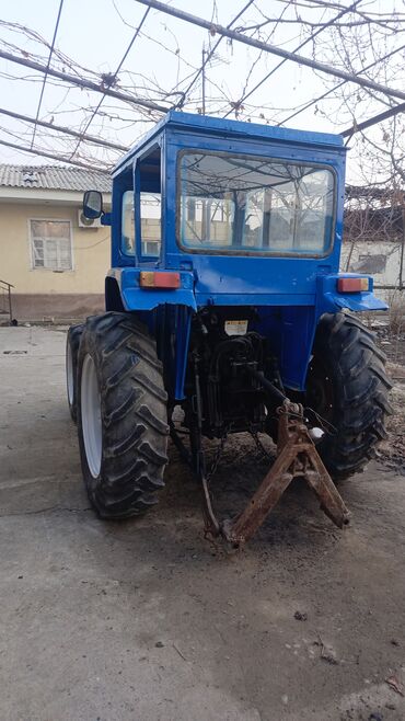 Тракторы YTO (ЮТО): Модель: Другие тракторы ЮТО, Б/у, 2011 г., Трактор с другими агрегатами — 5