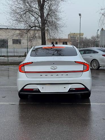 Hyundai: Hyundai Sonata: 2019 г., 2 л, Автомат, Газ, Седан — 12