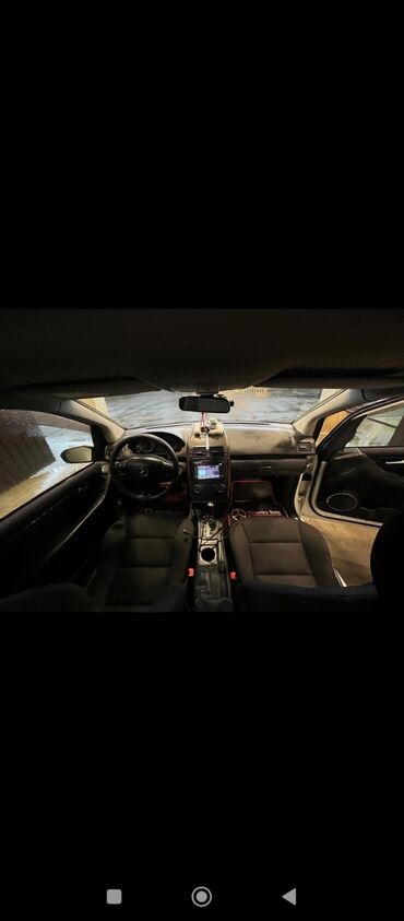 Mercedes-Benz: Mercedes-Benz A 170 – ağ rəng, 5 qapı, kompakt hetçbek. Avtomobil saz — 4