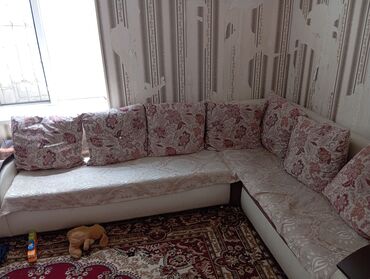 künc divan islenmis: Угловой диван, Б/у, Нераскладной, Без подьемного механизма, Нет доставки