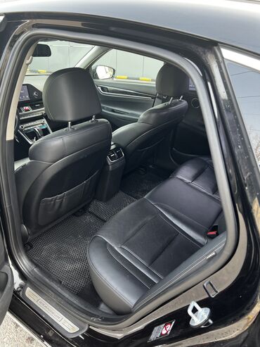 Hyundai: Hyundai Grandeur: 2017 г., 2.4 л, Автомат, Бензин, Седан at lalafo.kg — 9 Hyundai: Hyundai Grandeur: 2017 г., 2.4 л, Автомат, Бензин, Седан — 9