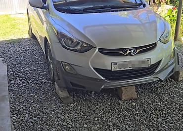 avtomobil bazarı: Hyundai Elantra üçün ön bamper lipi / alt ön əlavə hissə. Şəkillərdə — 1