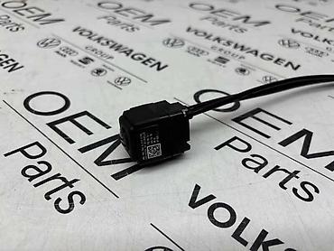 dm figaro: PARKING RIKVERC KAMERA ZA AUDI Q7, Q8 - 4M0 980 556 B | Parking — 2