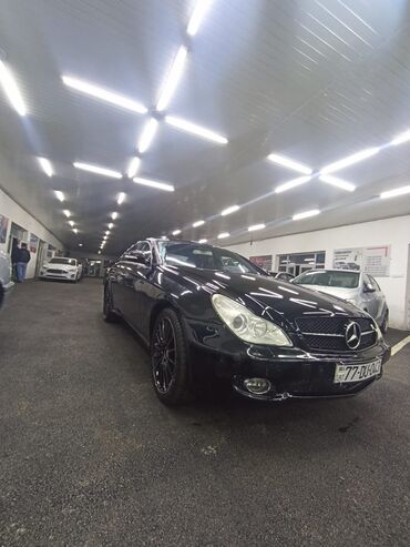 Mercedes-Benz: Mercedes-Benz CLS-Class: 3.5 l | 2006 il Sedan — 9