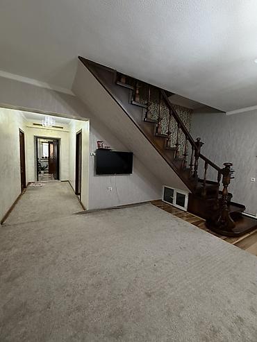 продаю дом село джале: 250 м², 6 комнат, Без подселения — 6