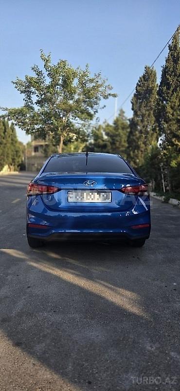 hunday akcent: Hyundai Accent: 1.6 l | 2019 il Sedan — 2